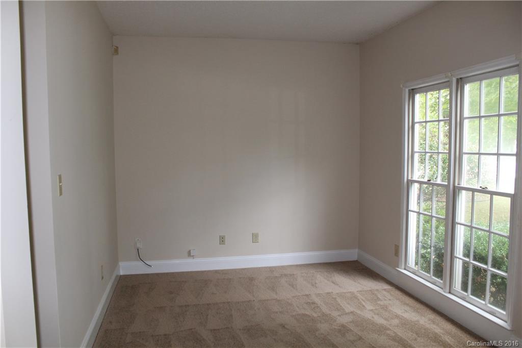 7514 Trotter Road Charlotte, NC 28216 - Photo 4 of 16