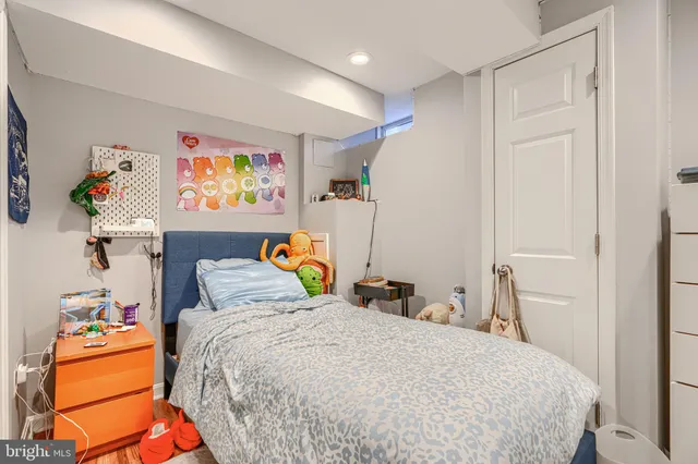 $1,950 | 108 North Madeira Street, Baltimore, MD 21231