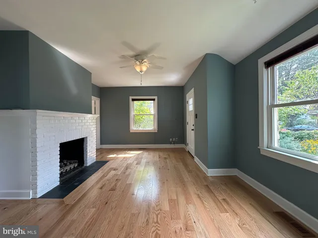 $699,000 | 1611 13th Street South, Arlington, VA 22204