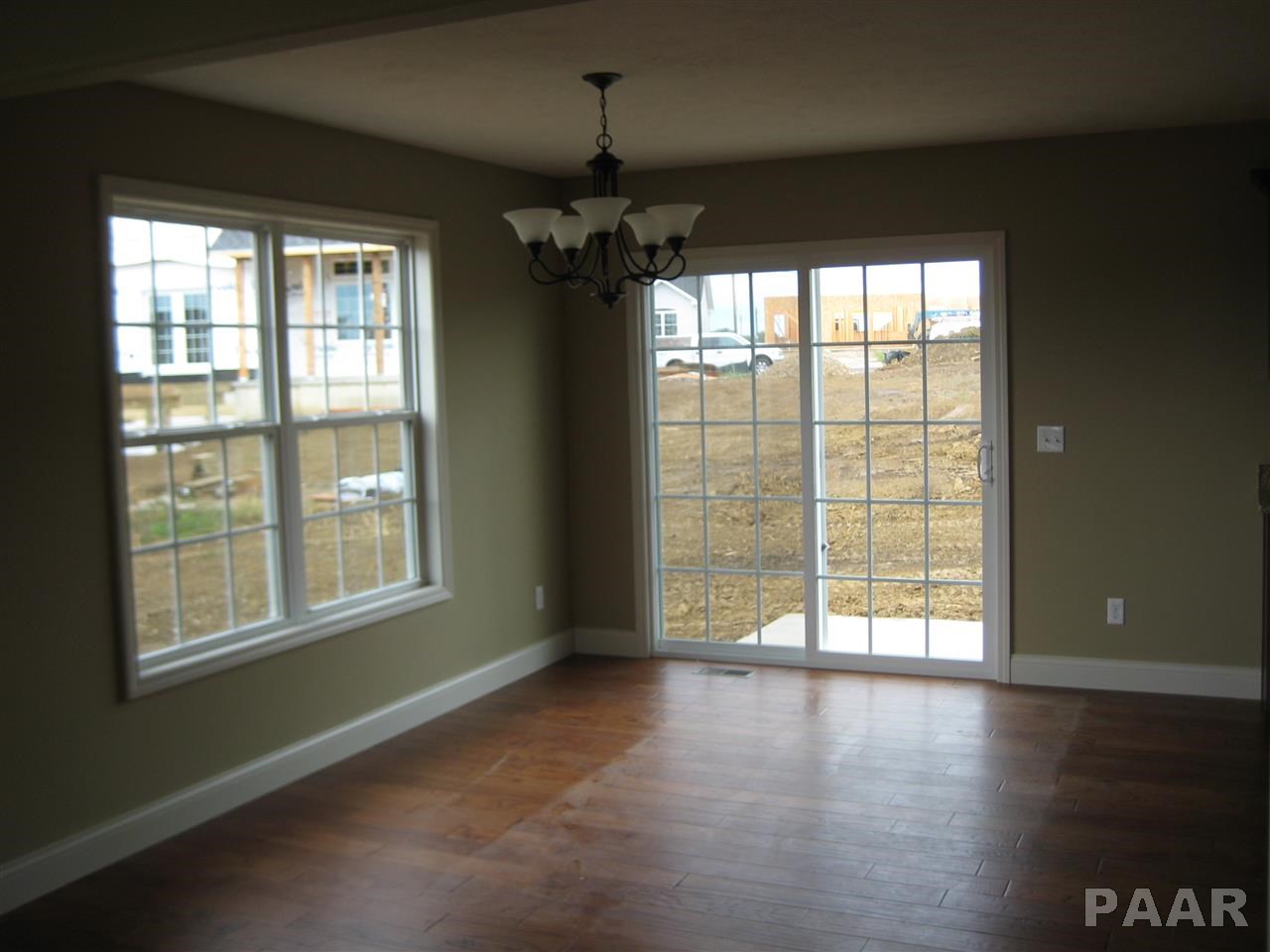 1000 Devonshire Road Washington, IL 61571 - Photo 7 of 22 Gallery Image 7