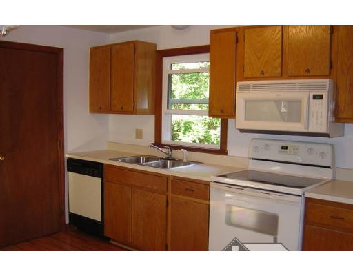 55 George Street, Unit 2 Mendon, MA 01756 - Photo 6 of 9 Gallery Image 6