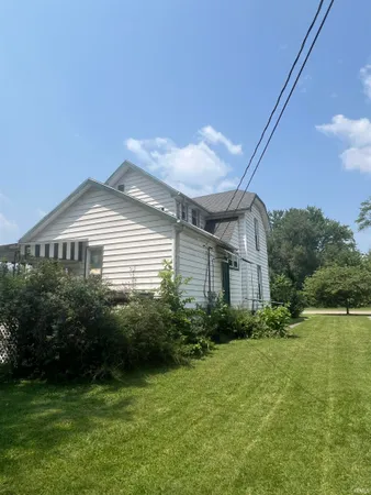 $69,900 | 103 East Riverside Drive, Peru, IN 46970