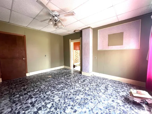 $69,900 | 103 East Riverside Drive, Peru, IN 46970