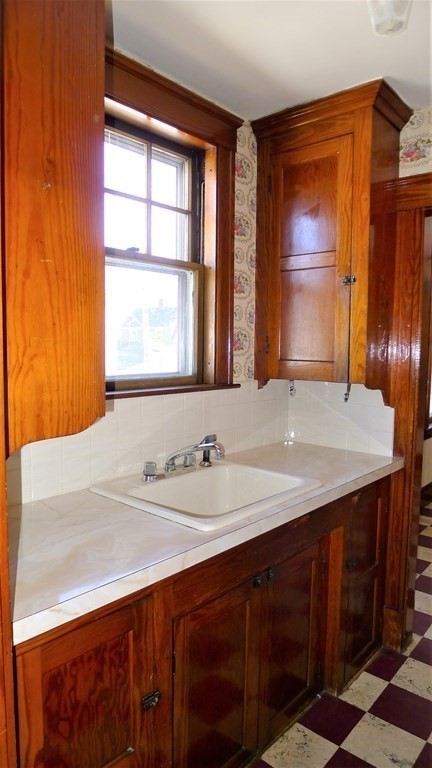26 Evans Road Peabody, MA 01960 - Photo 23 of 33 Gallery Image 23