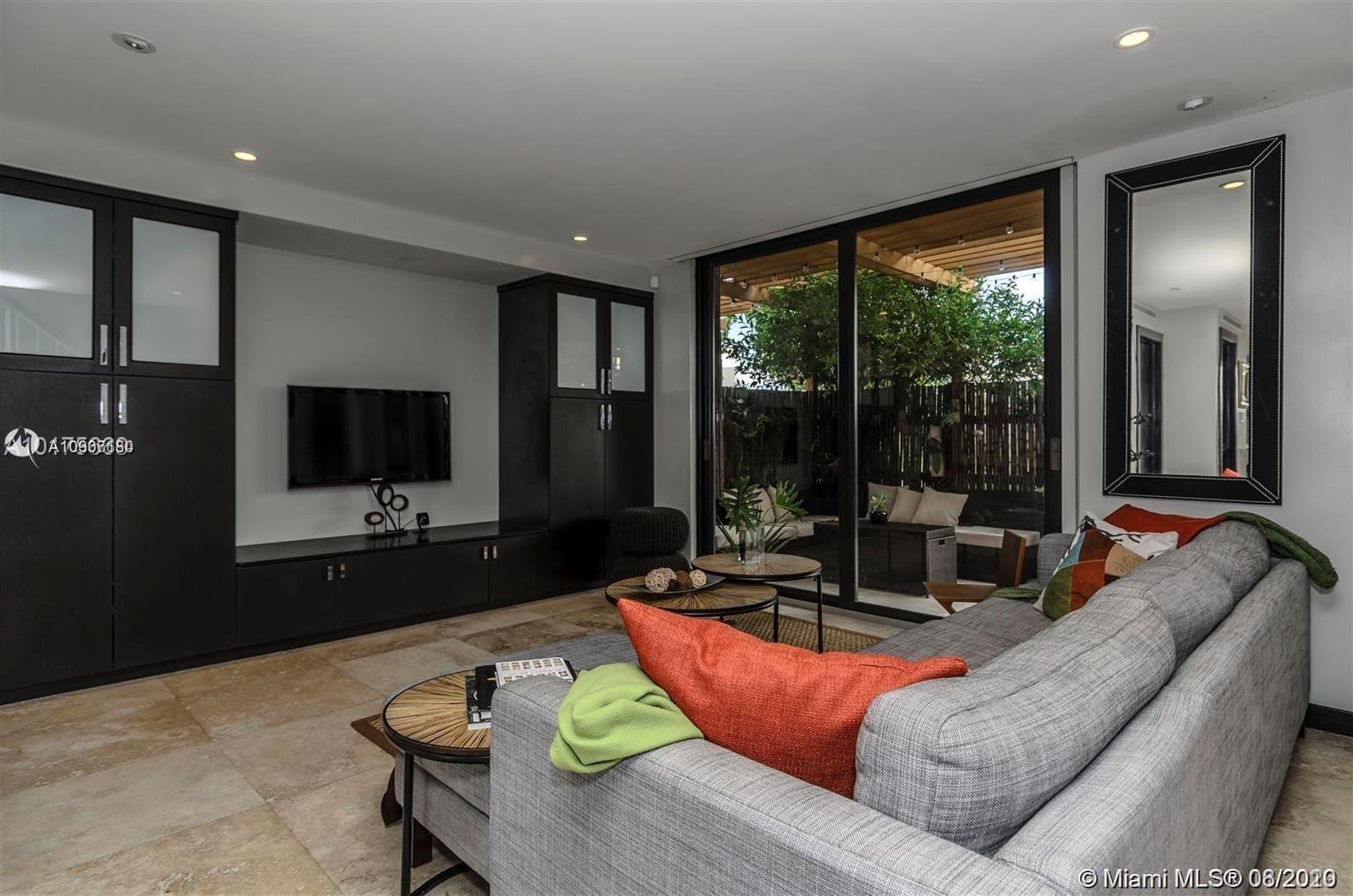 Tamiami Miami, FL 33184 - Photo 4 of 15