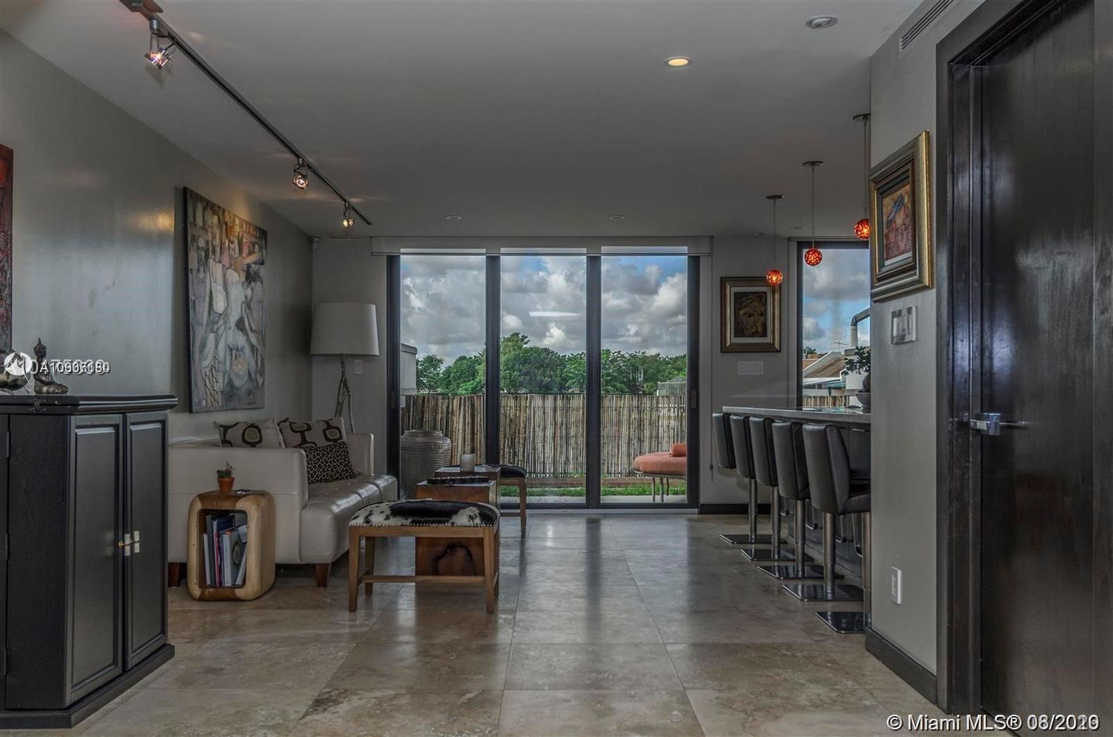 Tamiami Miami, FL 33184 - Photo 5 of 15