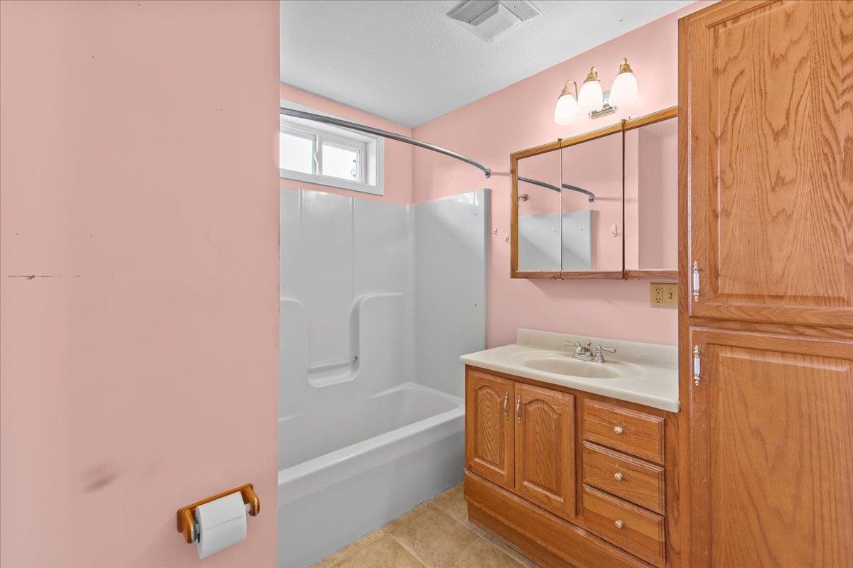 85 Mountain View Drive Swanton, VT 05488 - Photo 16 of 38