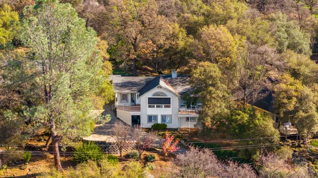 a picture of floor plan