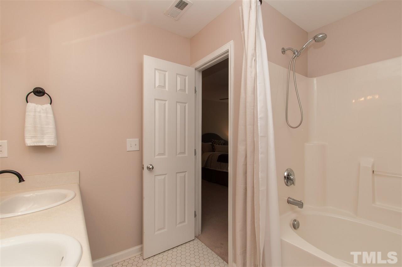 11423 Shadow Elms Lane Raleigh, NC 27614 - Photo 11 of 22 Gallery Image 11