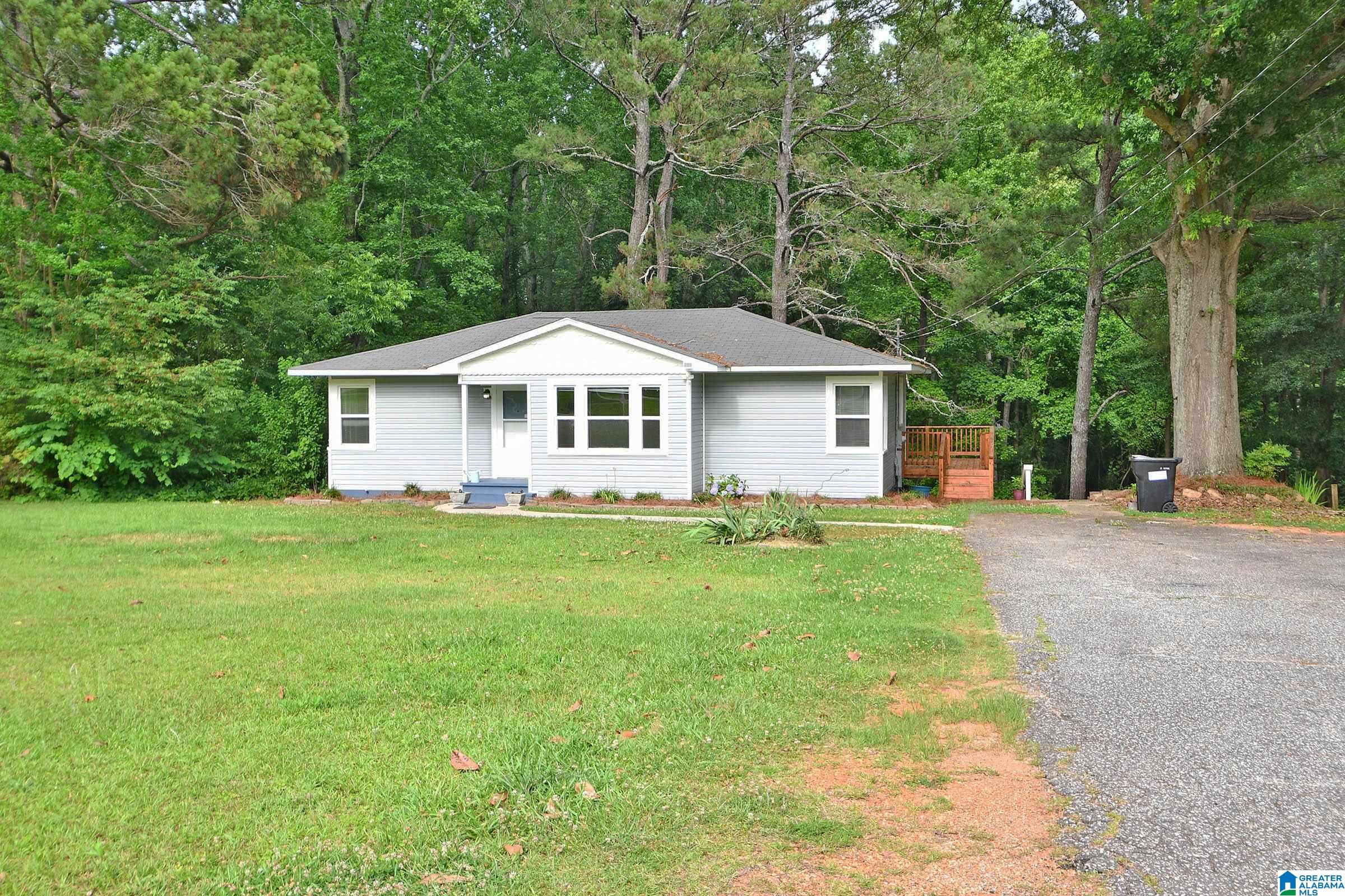 1265 Doublehead Road Roanoke, AL 36274 - Photo 3 of 32