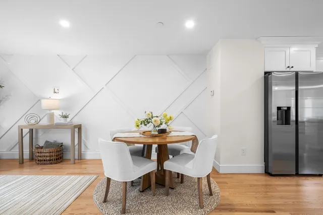 $595,000 | 14 B Mohawk Drive, Londonderry, NH 03053