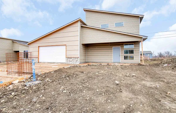 $337,050 | 3152 East Highridge St Park, Wichita, KS 67219