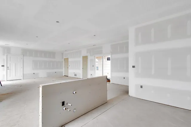 $337,050 | 3152 East Highridge St Park, Wichita, KS 67219