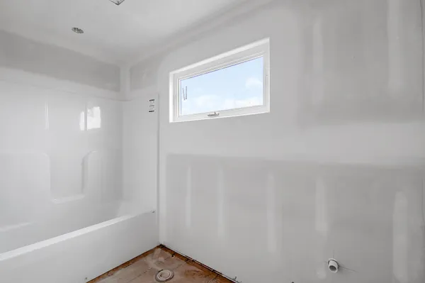 $337,050 | 3152 East Highridge St Park, Wichita, KS 67219