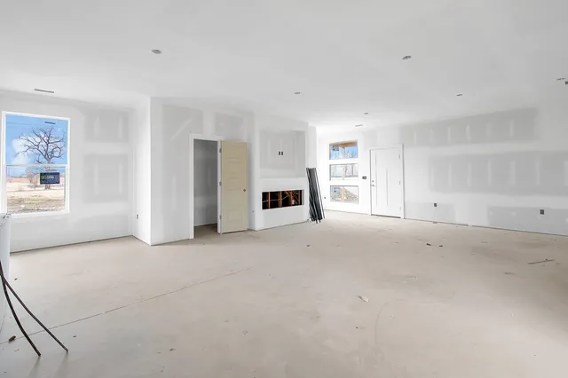 $337,050 | 3152 East Highridge St Park, Wichita, KS 67219