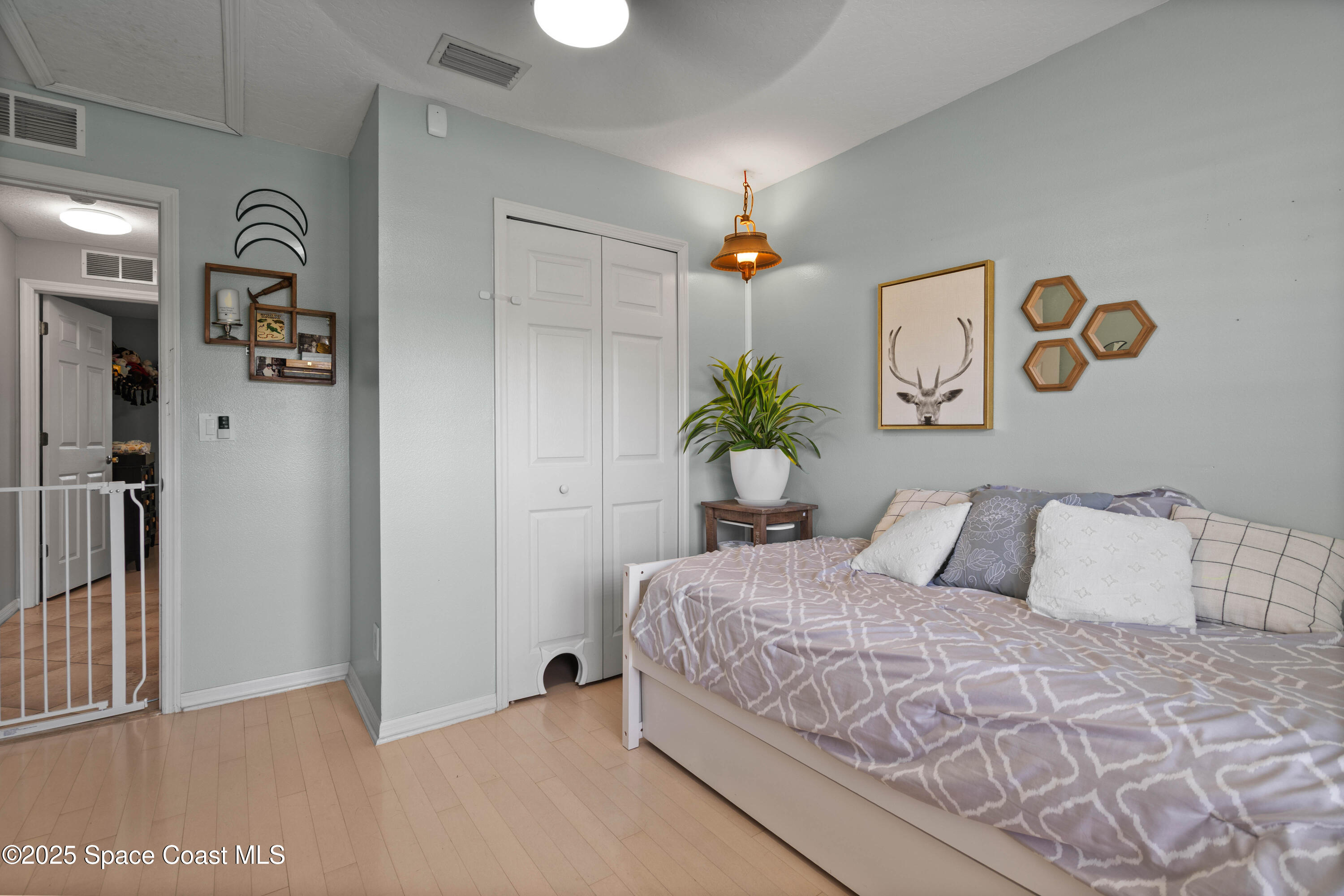 813 Tedder Road Southeast Palm Bay, FL 32909 - Photo 18 of 54 1st Guest Bedroom - 2