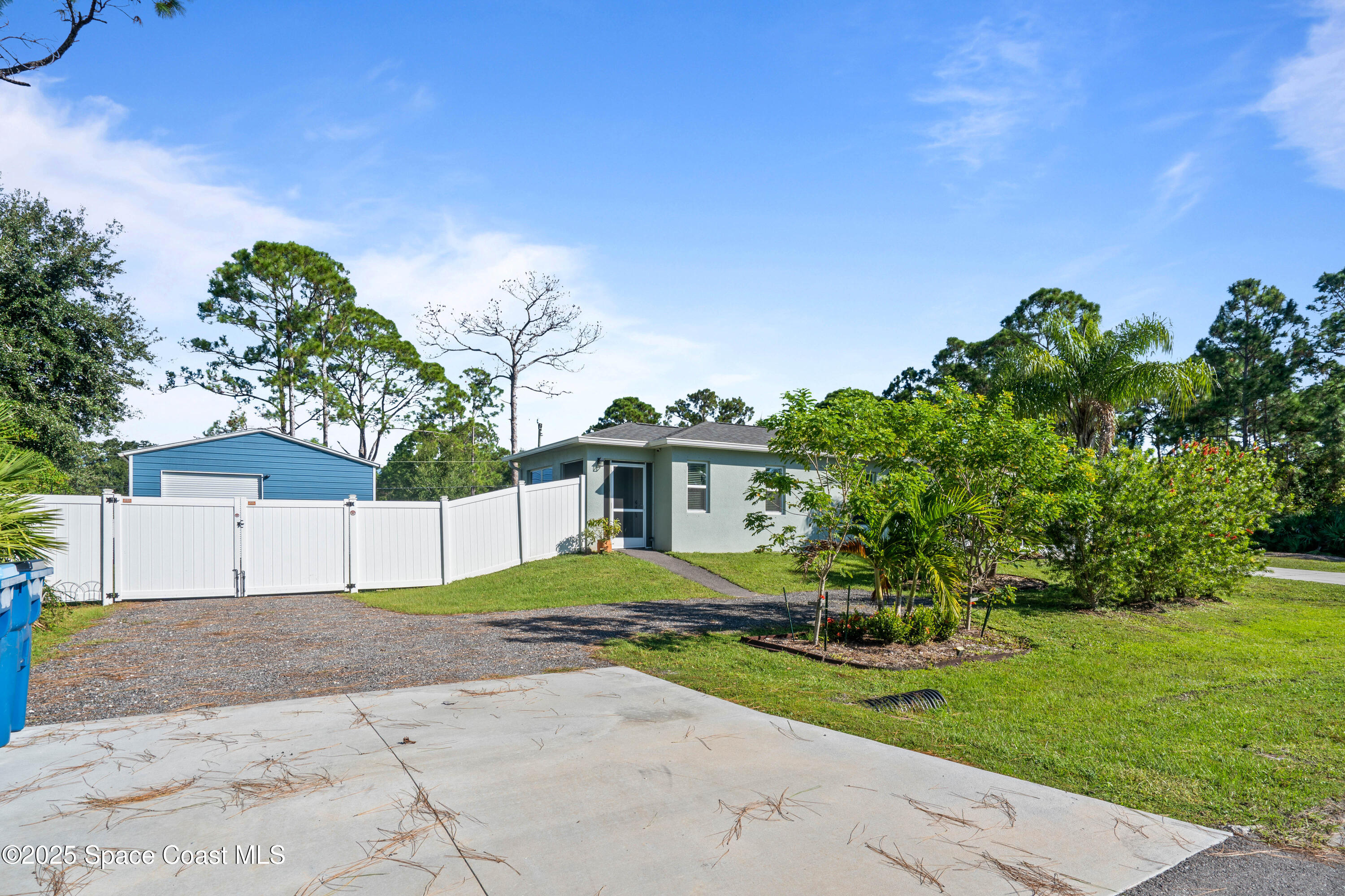 813 Tedder Road Southeast Palm Bay, FL 32909 - Photo 30 of 54 ADU Driveway