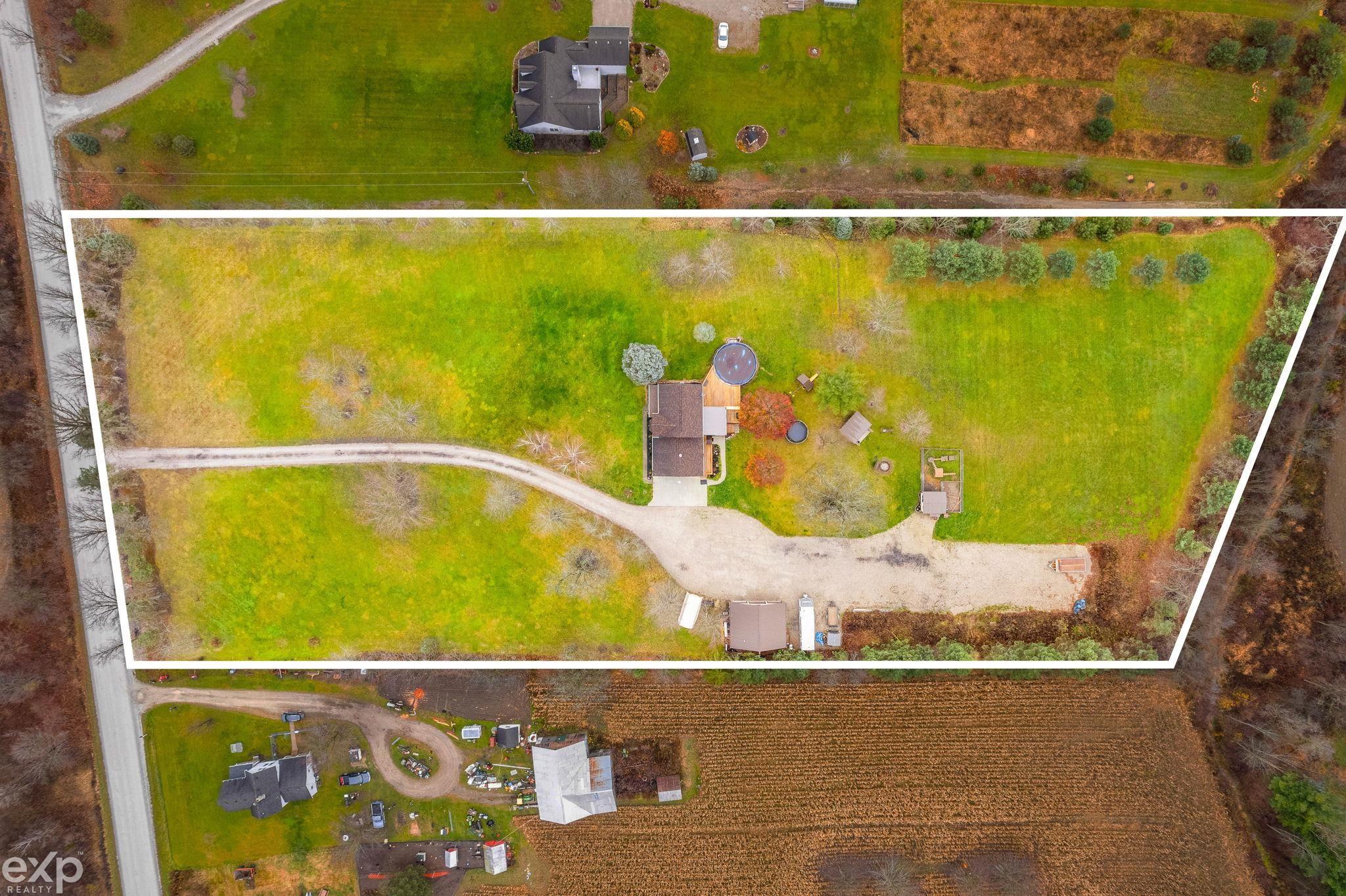 9735 Lambs Road Goodells, MI 48027 - Photo 93 of 94 50162109-5842c878-d7c0-416d-aa5a-a2f61e8c7fe6.JPG