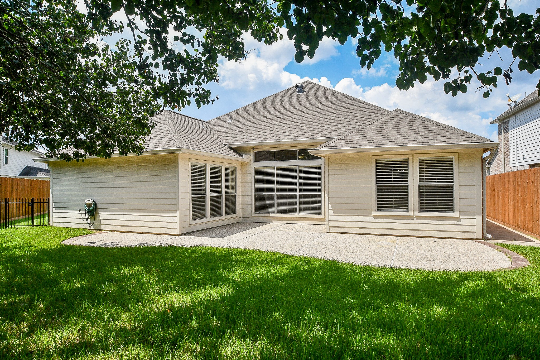 707 New Pines Drive Spring, TX 77373 - Photo 25 of 33