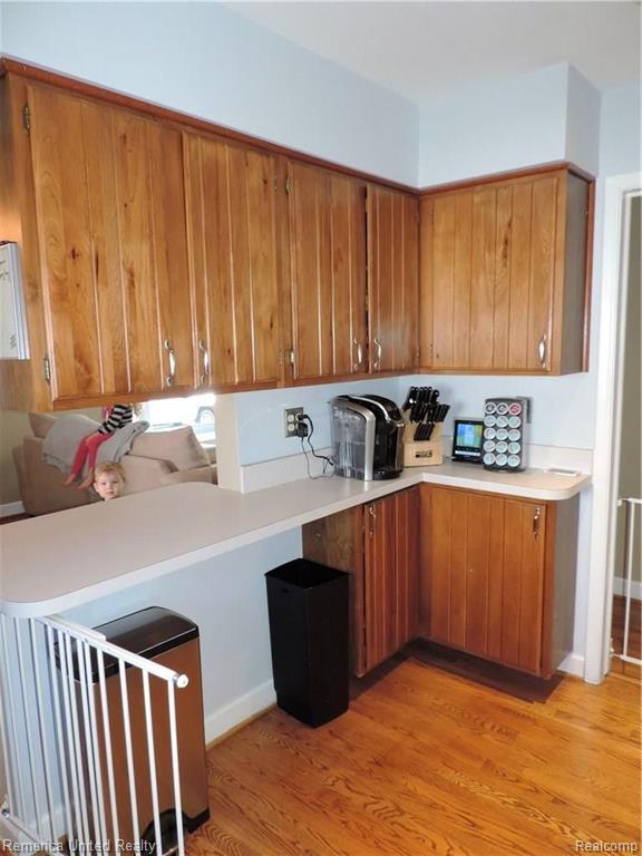 2717 Cumberland Road Berkley, MI 48072 - Photo 8 of 35