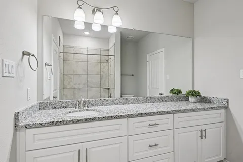 $399,900 | 1008 Wasatch Court, Burleson, TX 76028