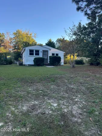 $70,000 | 120 Blyther Street, Aberdeen, NC 28315