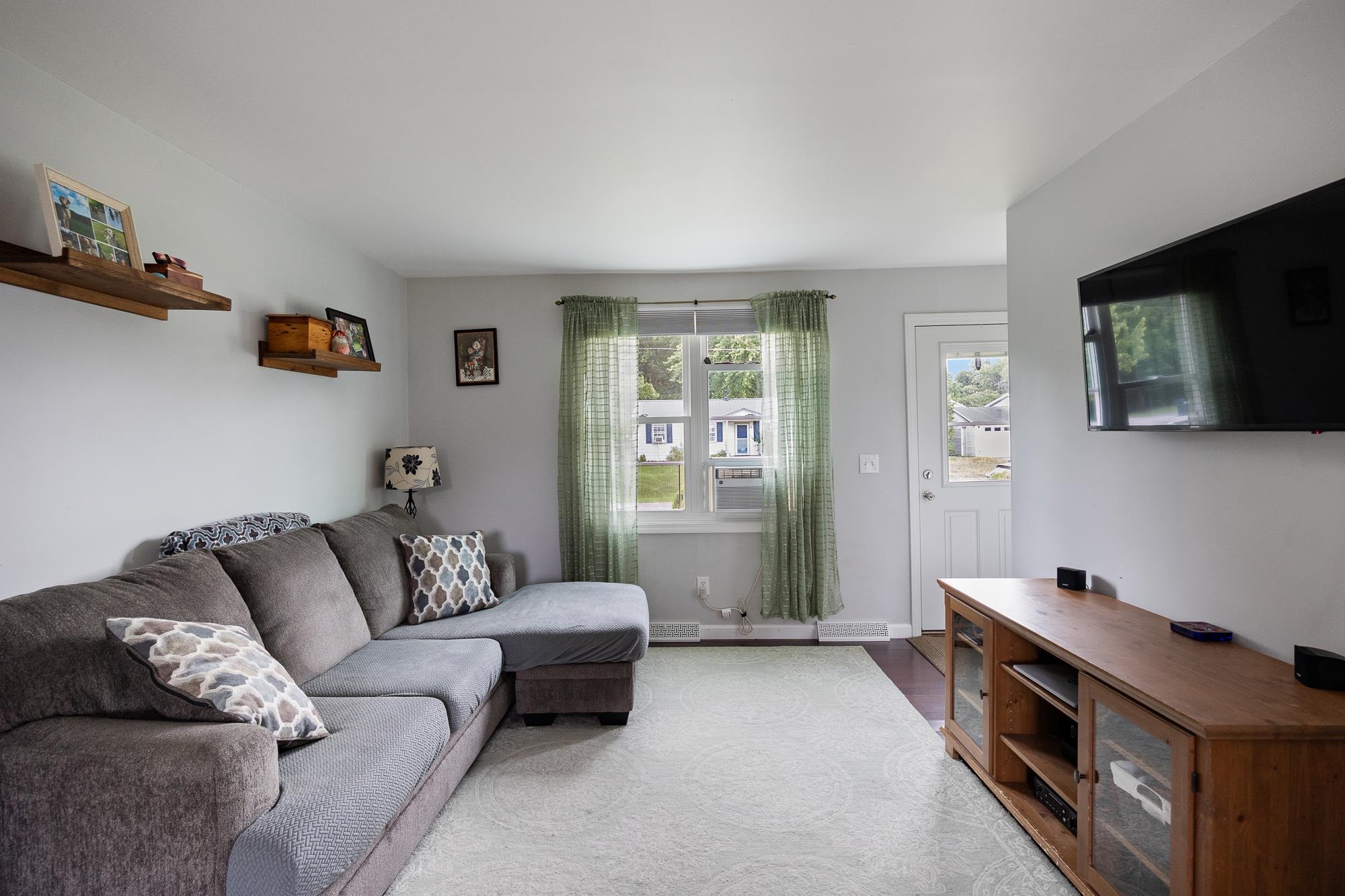 115 Sunny View Drive Jericho, VT 05465 - Photo 5 of 47