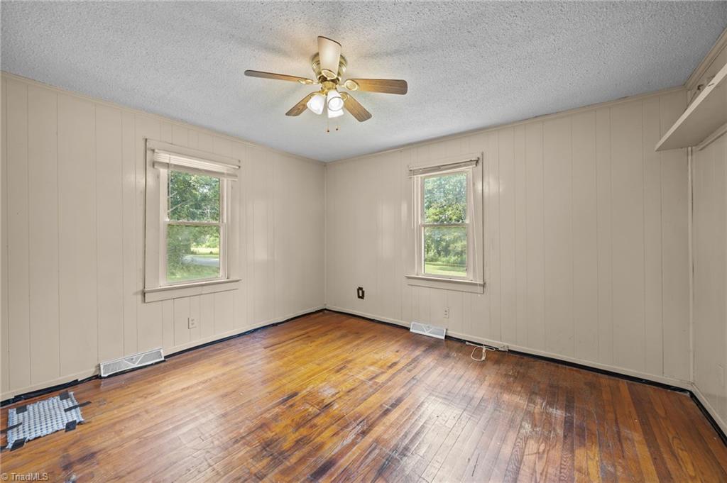 2873 Hope Church Road Winston-Salem, NC 27127 - Photo 11 of 15