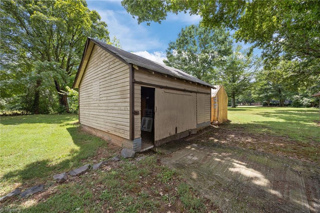 2873 Hope Church Road Winston-Salem, NC 27127 - Photo 13 of 15