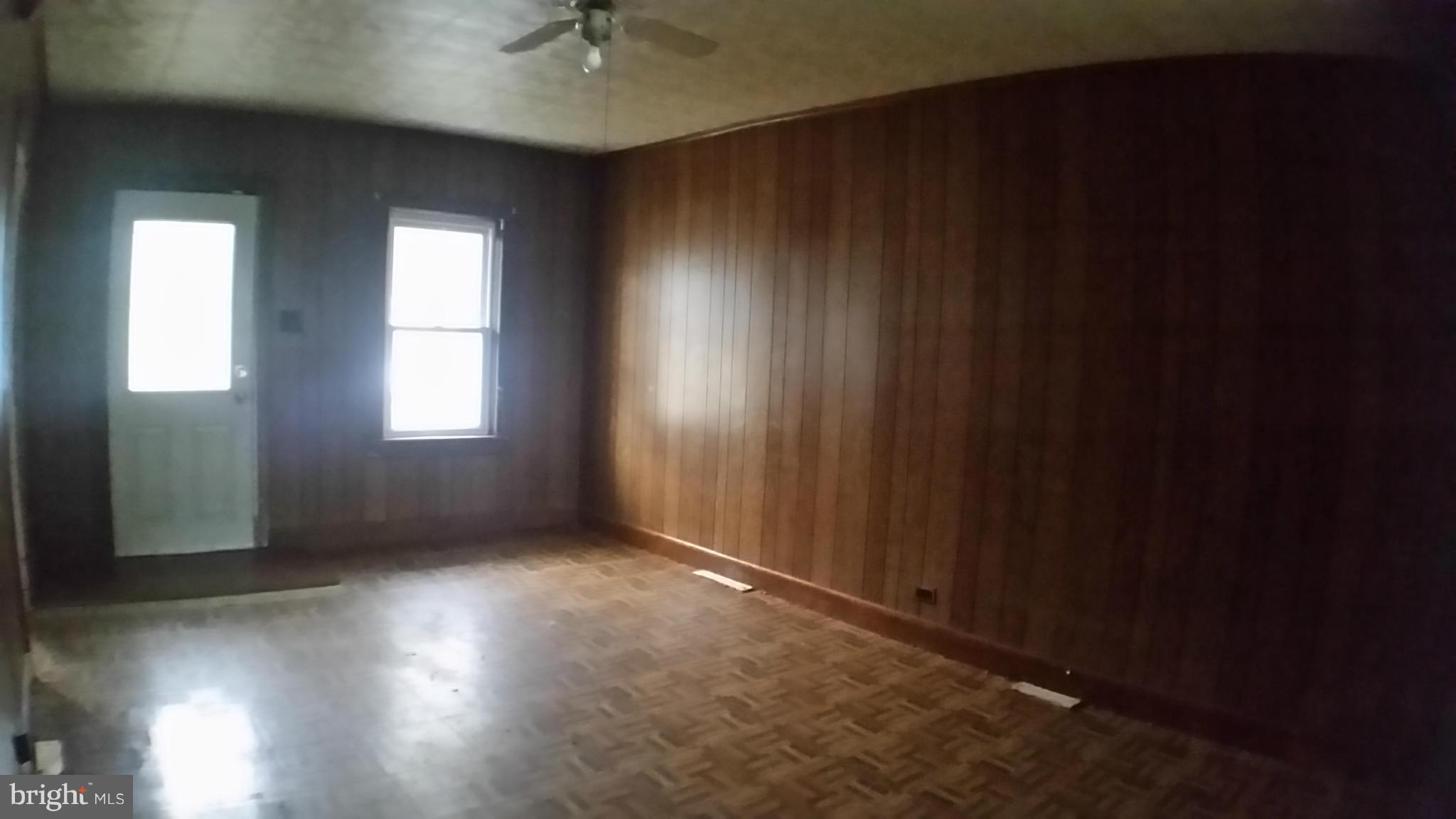 117 Baptist Road Hancock, MD 21750 - Photo 5 of 20 Interior (General)