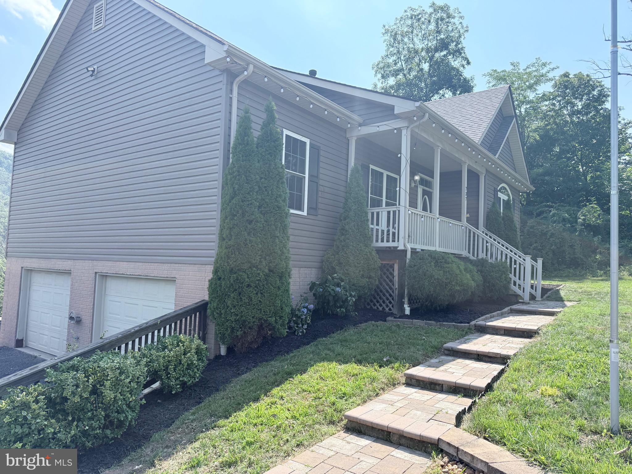 737 Lower Valley Road Strasburg, VA 22657 - Photo 2 of 3 Gallery Image 2