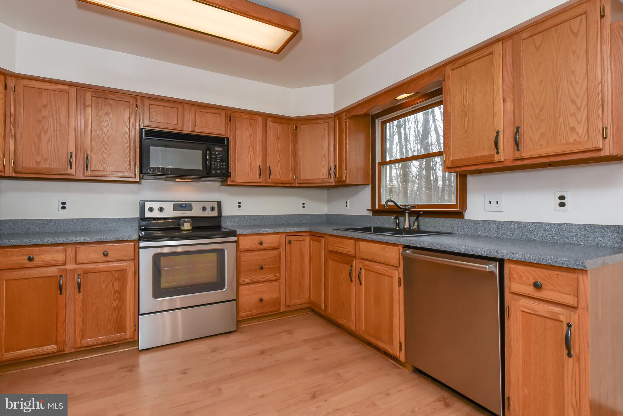 1216 Appleton Road Elkton, MD 21921 - Photo 5 of 25 Kitchen/Dining Room