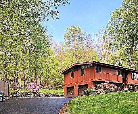 25 Ponderosa Road Carmel, NY 10512 - Photo 5 of 38