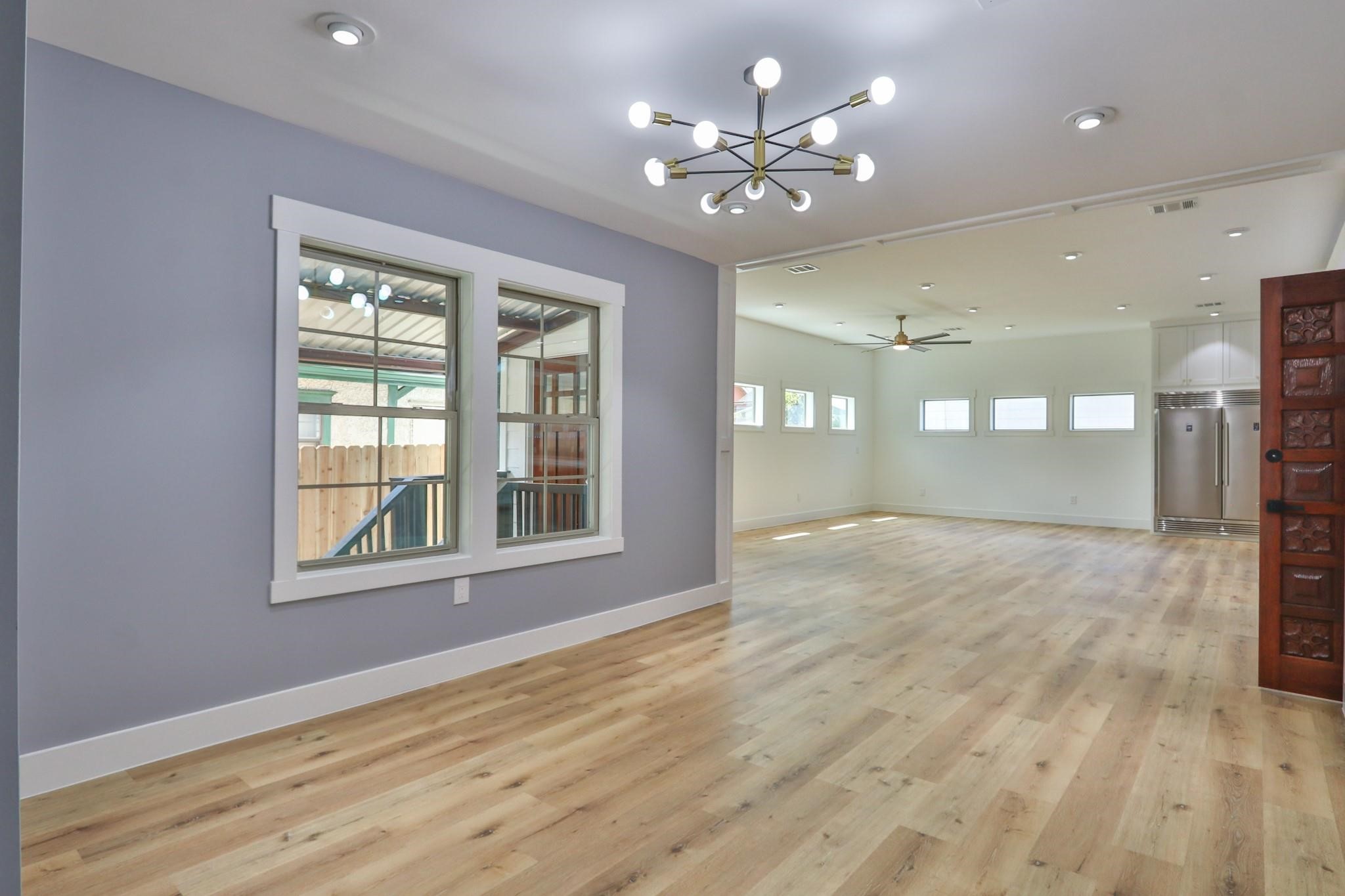 601 Cottage Street Houston, TX 77009 - Photo 17 of 48 Another view of the dining room.