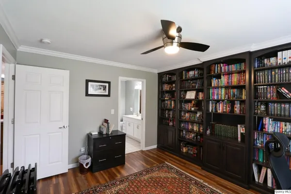 $342,500 | 3904 Abbey Ridge Court, Quincy, IL 62305