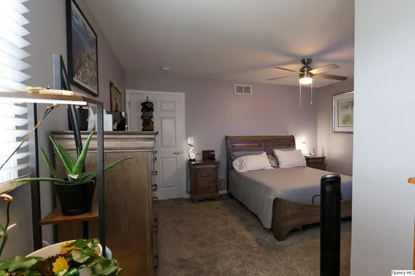 $342,500 | 3904 Abbey Ridge Court, Quincy, IL 62305