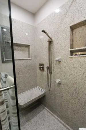 $342,500 | 3904 Abbey Ridge Court, Quincy, IL 62305