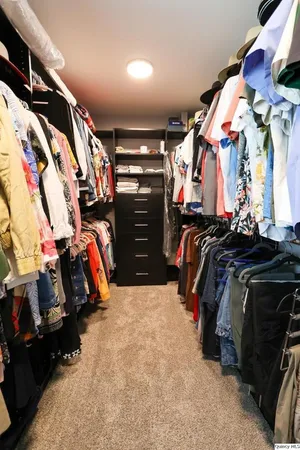 $342,500 | 3904 Abbey Ridge Court, Quincy, IL 62305