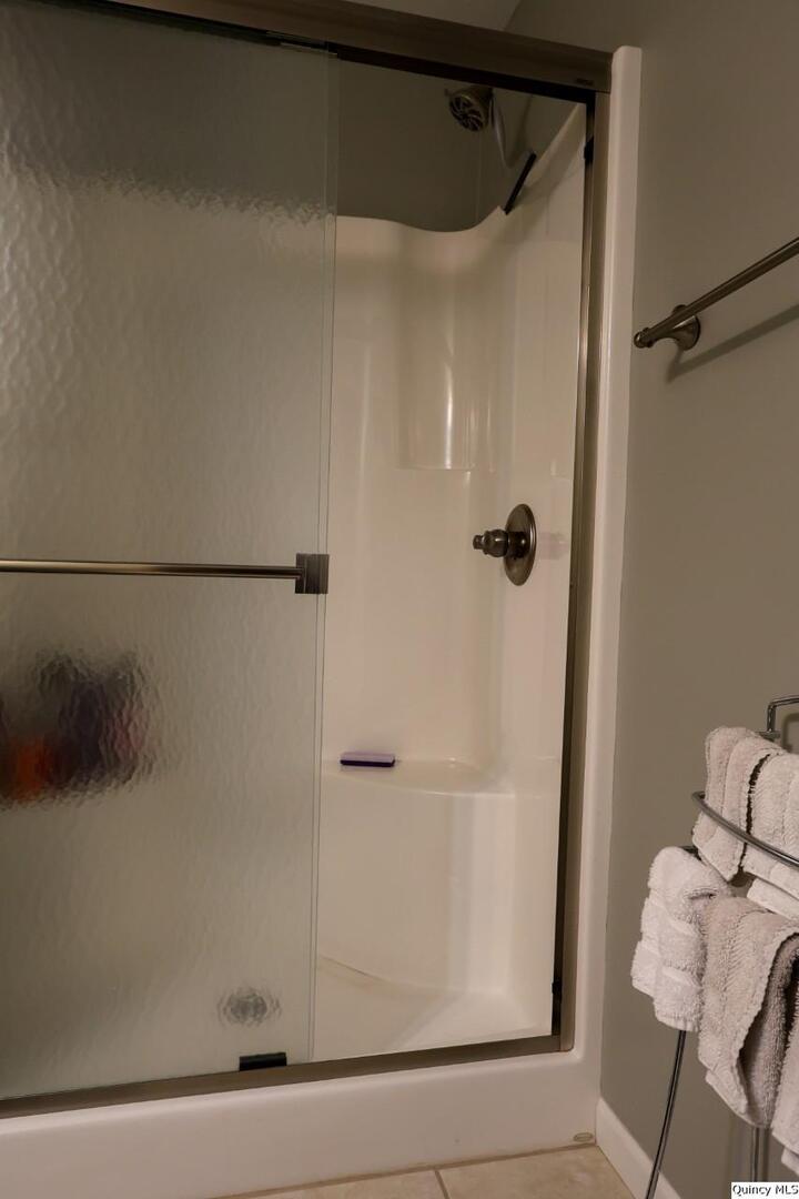 3904 Abbey Ridge Court Quincy, IL 62305 - Photo 27 of 33