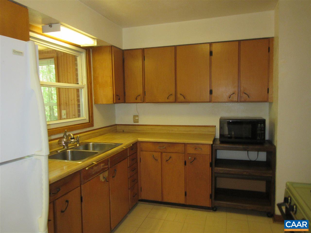 120 Park Road Charlottesville, VA 22903 - Photo 16 of 30 Gallery Image 16