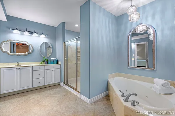 $499,900 | 144 Majestic Point, Unit 1A, Sunrise Beach, MO 65079