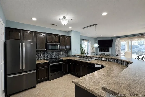 $499,900 | 144 Majestic Point, Unit 1A, Sunrise Beach, MO 65079