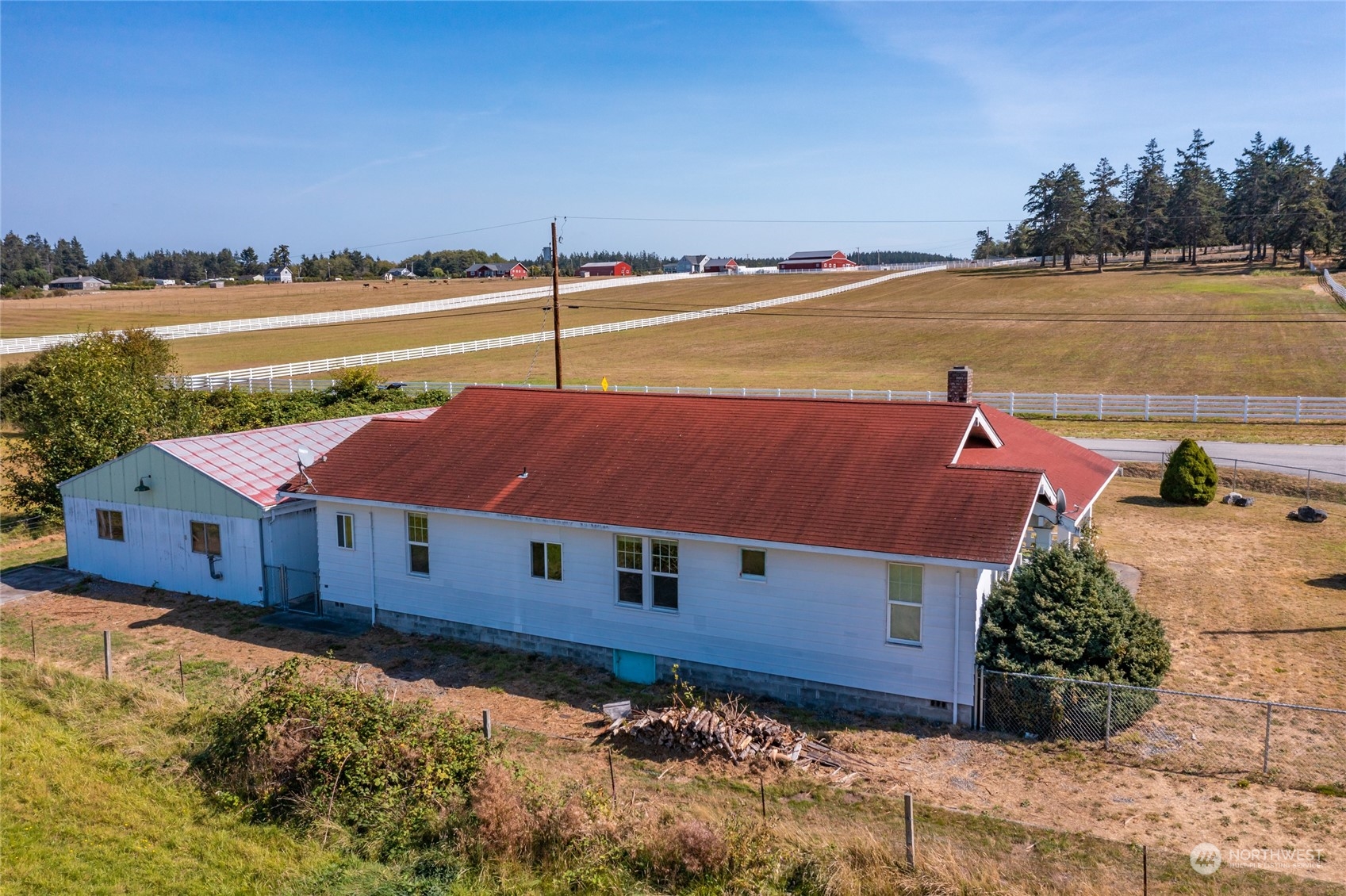 4507 Moran Road Oak Harbor, WA 98277 - Photo 3 of 40 Gallery Image 3