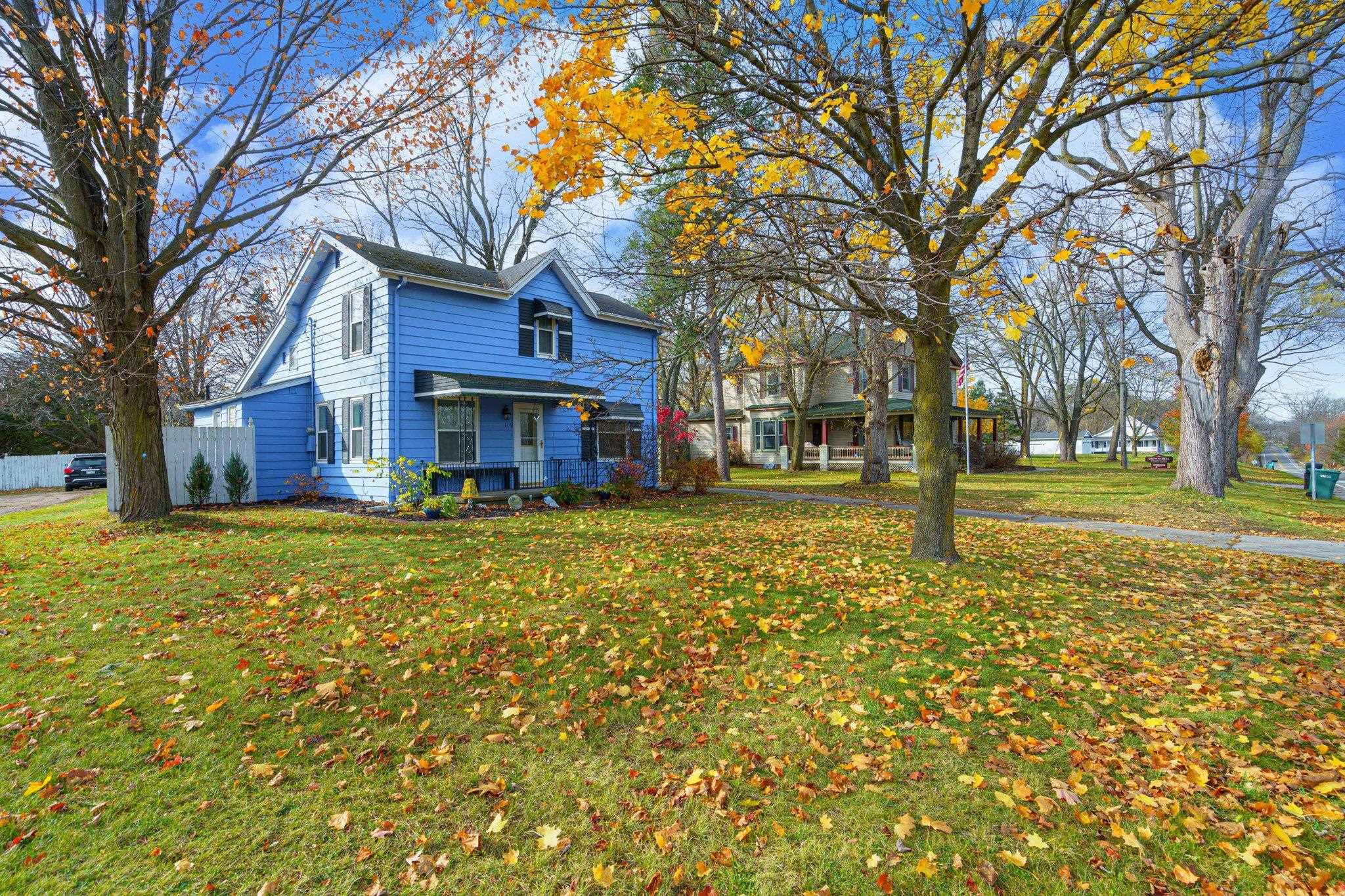 115 North Seymour Road Flushing, MI 48433 - Photo 3 of 37 50148386-5862ddbc-4c24-48d9-8d8b-0c11daac23bb.JPG
