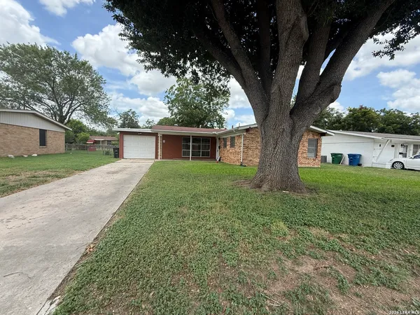 $1,495 | 4519 Creekmoor Drive, San Antonio, TX 78220