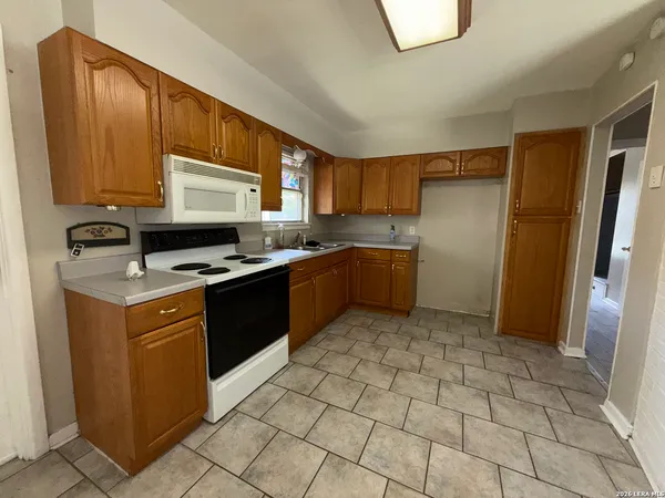 $1,495 | 4519 Creekmoor Drive, San Antonio, TX 78220