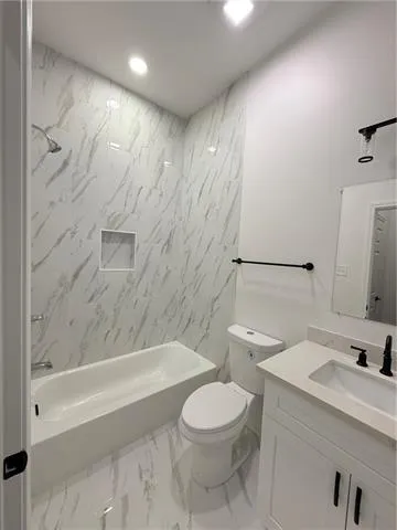 $2,200 | 1966 North Prieur Street, New Orleans, LA 70116