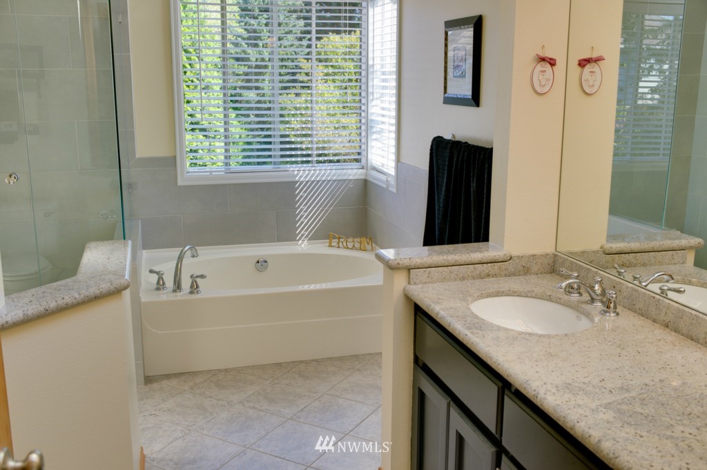 23921 21st Drive Southeast Bothell, WA 98021 - Photo 15 of 25