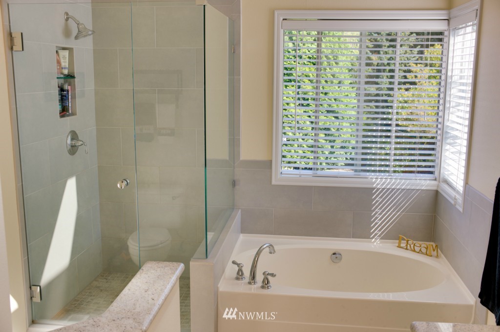 23921 21st Drive Southeast Bothell, WA 98021 - Photo 16 of 25