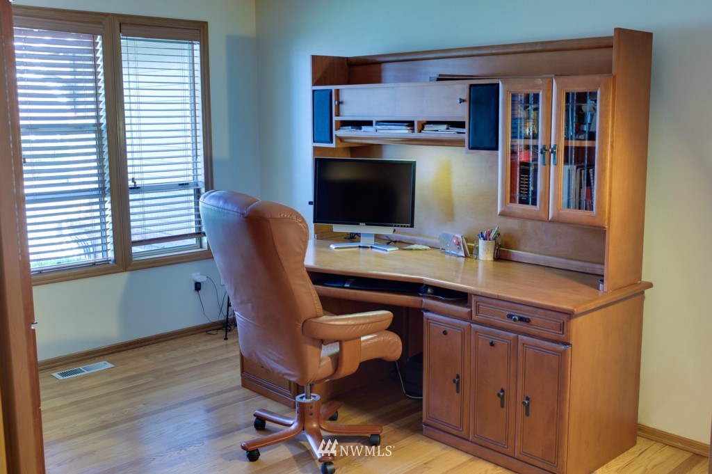 23921 21st Drive Southeast Bothell, WA 98021 - Photo 20 of 25